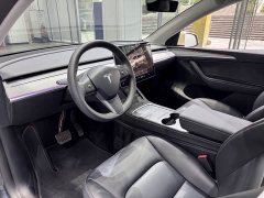 Tesla Model Y Rear-Wheel Drive - ფოტო 9
