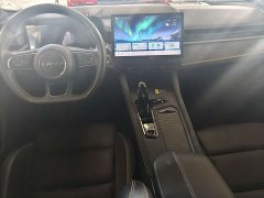 Lynk & Co Geely Lynk & Co 03 2023 1.5T DCT Pro - ფოტო 8