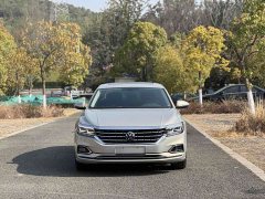 Volkswagen Passat 2019 330TSI Luxury National VI - ფოტო 2