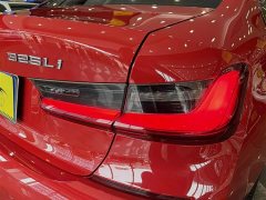BMW 3 Series 325Li M Sport Package - ფოტო 17