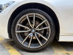 BMW 3 Series 325Li M Sport Package - ფოტო 19