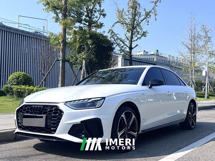 Audi A4L 40 TFSI Luxury Dynamic - ავტომობილი ჩინეთიდან