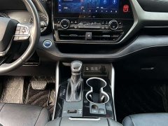 Toyota Highlander Hybrid 2.5L FWD Premium 7-Seater - ფოტო 10