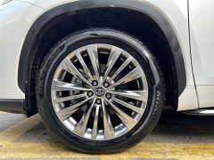 Toyota Highlander Hybrid 2.5L FWD Premium 7-Seater - ფოტო 18