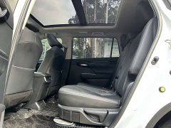 Toyota Highlander Hybrid 2.5L FWD Premium 7-Seater - ფოტო 8