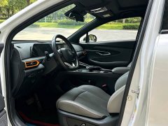 Changan UNI-T 1.5T Premium Edition - ფოტო 14