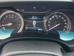 Buick GL6 2019 1.8T 6-Seater Connected Luxury National VI - ფოტო 11