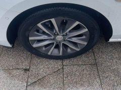 Buick GL6 2019 1.8T 6-Seater Connected Luxury National VI - ფოტო 6