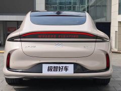 IM Motors Zhiji L6 Max Standard Edition - ფოტო 8