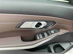 BMW 3 Series 320i M Sport Package - ფოტო 13