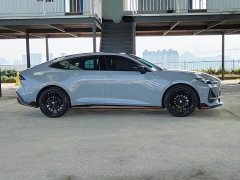 Changan UNI-V 1.5T Sport Edition - ფოტო 4