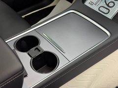 Tesla Model Y Rear-Wheel Drive - ფოტო 12