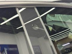 Tesla Model Y Rear-Wheel Drive - ფოტო 13