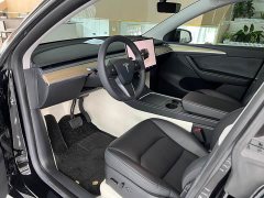 Tesla Model Y Rear-Wheel Drive - ფოტო 20