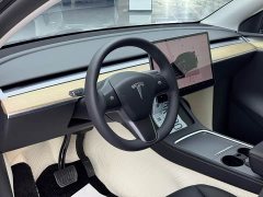 Tesla Model Y Rear-Wheel Drive - ფოტო 6