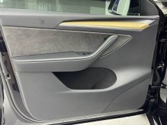 Tesla Model Y Rear-Wheel Drive - ფოტო 7