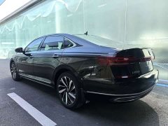 Volkswagen Passat Facelift 330TSI Luxury - ფოტო 9