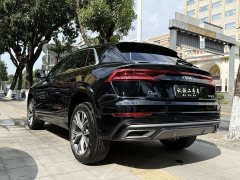 Audi Q8 2022 55 TFSI Luxury Sport - ფოტო 4