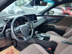 Lexus ES 2021 300h Excellence - ფოტო 4