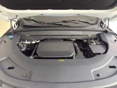 Li Auto L7 Ultra - ფოტო 15