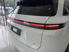 Li Auto L7 Ultra - ფოტო 18