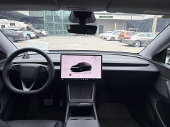 Tesla Model Y Rear-Wheel Drive - photo 6