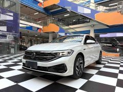 Volkswagen Sagitar 280TSI DSG Excellence Edition - ფოტო 1