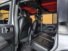 Jeep Wrangler New Energy Four-Door 2.0T 4xe Sahara - ფოტო 11