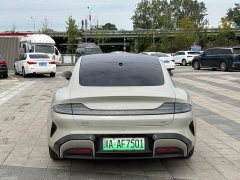 Xiaomi SU7 Rear-Wheel Drive Standard Founder Edition - ფოტო 9