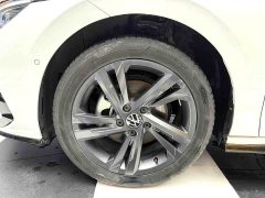 Volkswagen Golf Facelift 280TSI DSG R-Line Lite - ფოტო 10