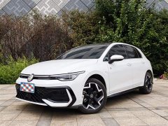 Volkswagen Golf 2025 Facelift 300TSI R-Line - ფოტო 1