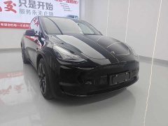 Tesla Model Y Standard Range RWD - ფოტო 3