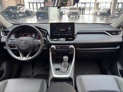 Toyota Venza 2.0L CVT AWD Luxury - ფოტო 11