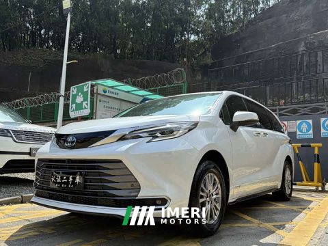2022 Toyota Sienna 2.5L Hybrid Premium Edition - ავტომობილი ჩინეთიდან