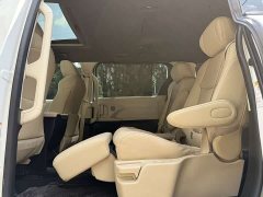 Toyota Sienna 2023 2.5L Hybrid Premium Edition - ფოტო 10