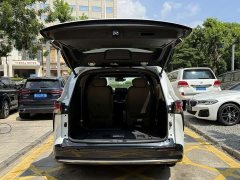 Toyota Sienna 2023 2.5L Hybrid Premium Edition - ფოტო 19