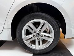 Toyota Corolla 2022 1.8L CVT Luxury - ფოტო 13