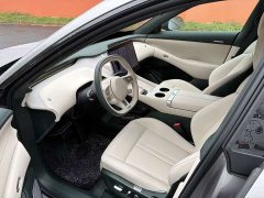 Xiaomi YU7 Four-Wheel Drive Max Edition - ფოტო 7