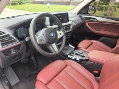 BMW iX3 2024 Premier - ფოტო 4