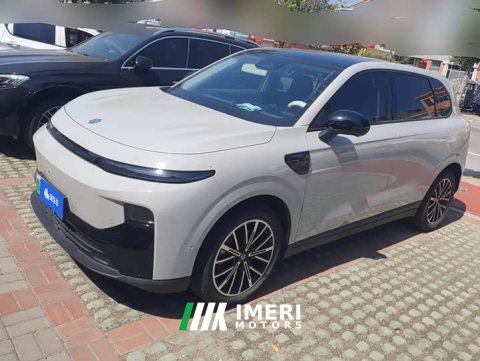 2025 Leapmotor B10 510 Pleasure Edition - ავტომობილი ჩინეთიდან