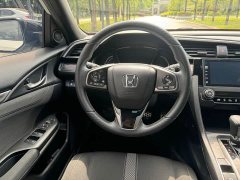 Honda Civic 2021 Hatchback 220 Turbo CVT Trendy Control - ფოტო 10