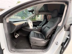 Tesla Model Y Long Range All-Wheel Drive - ფოტო 4