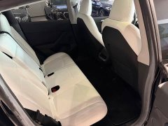 Tesla Model Y Rear-Wheel Drive - ფოტო 7