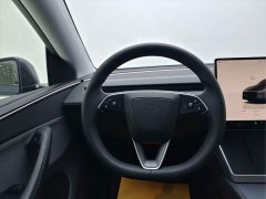 Tesla Model Y Long Range All-Wheel Drive - ფოტო 7