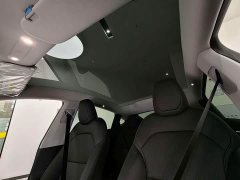 Tesla Model Y Long Range All-Wheel Drive - ფოტო 8