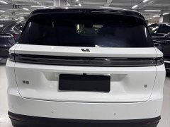 Li Auto i8 2025 Standard Edition - ფოტო 8