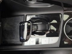 Hyundai Elantra 1.5L CVT Luxury - ფოტო 10