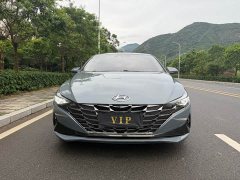Hyundai Elantra 1.5L CVT Luxury - ფოტო 2