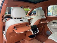 Bentley Bentayga 4.0T V8 Long Wheelbase Elegance Edition - ფოტო 4