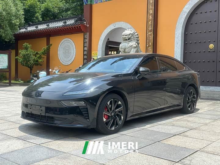 Dongfeng eπ007 200Pro Extended Range